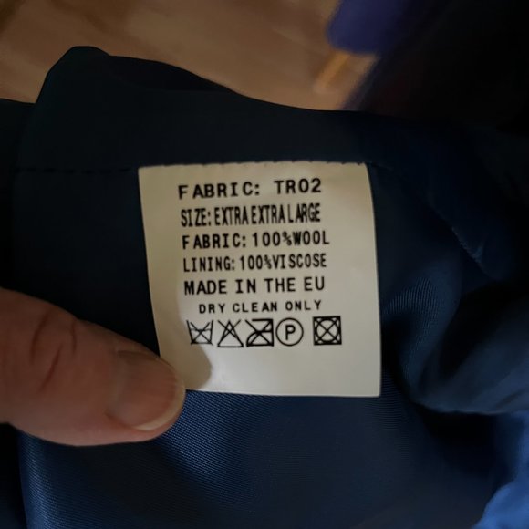 Triona Women's Wool Cape - Picture 4 of 5